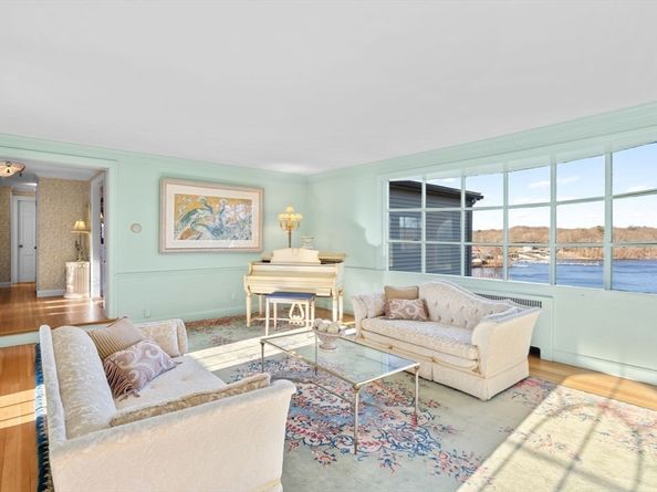 335 Mystic St A, Arlington MA 02474