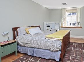 391 Walnut St 5, Newton MA 02460