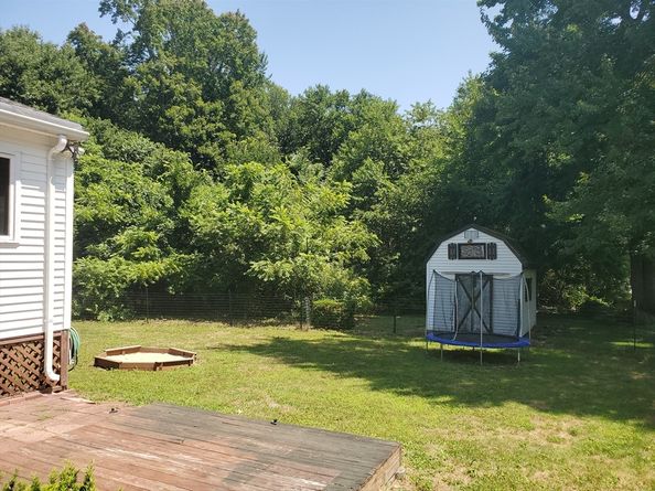 5 Damico Dr, Marlborough MA 01752