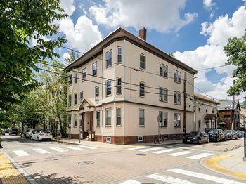 31 Tremont St