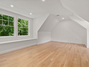 85 Naples Rd 2, Brookline MA 02446