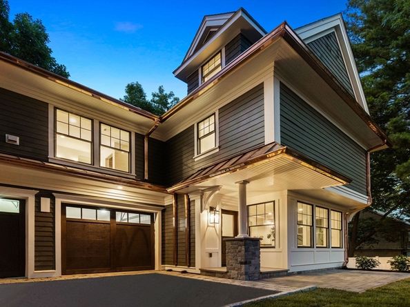 85 Naples Rd 2, Brookline MA 02446