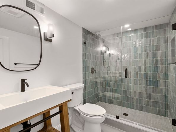 85 Naples Rd 2, Brookline MA 02446