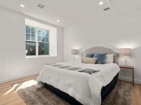 85 Naples Rd 2, Brookline MA 02446