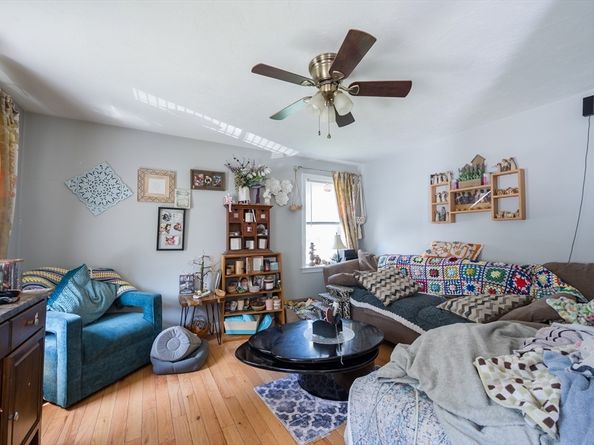 34-36 Washburn St, Weymouth MA 02189
