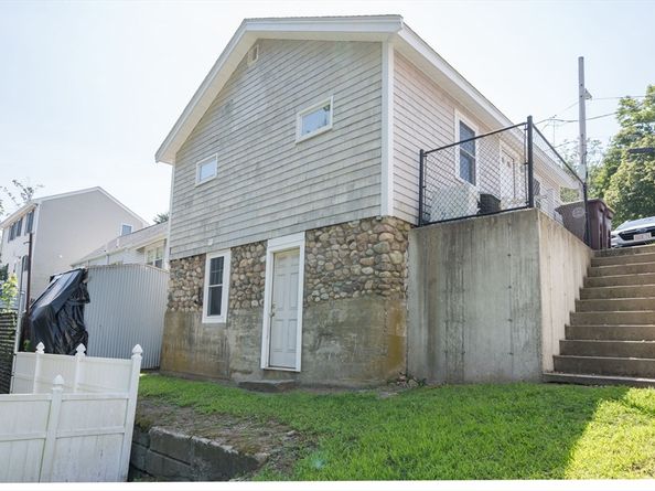 34-36 Washburn St, Weymouth MA 02189