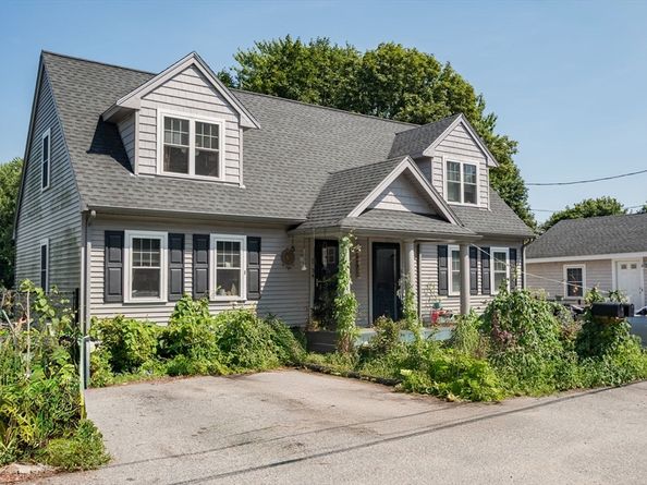 34-36 Washburn St, Weymouth MA 02189