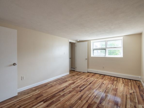 185 Suffolk Ave, Revere MA 02151