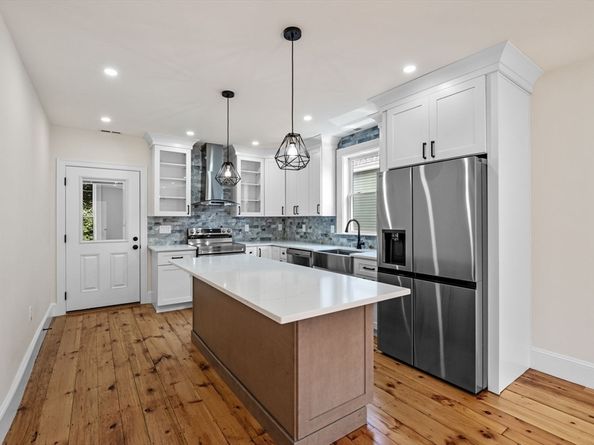 8 Cushing Street 2, Salem MA 01970