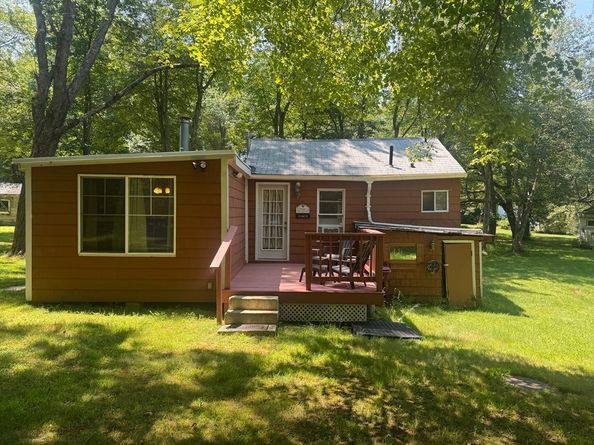 9 Woloski Park, Middleboro MA 02346