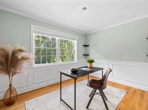216 River St, Holden MA 01520