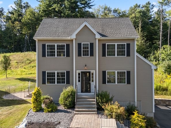 216 River St, Holden MA 01520