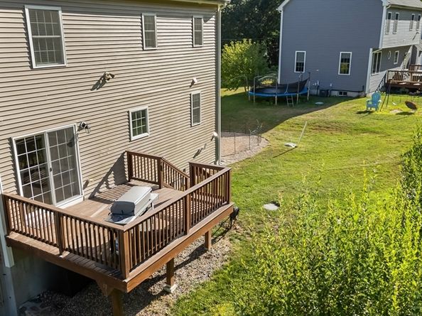 216 River St, Holden MA 01520