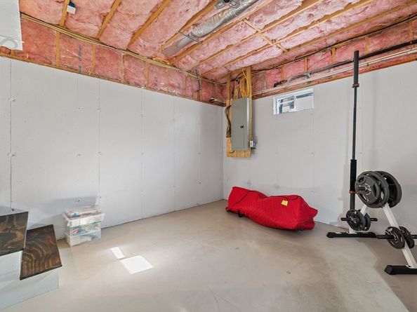 216 River St, Holden MA 01520
