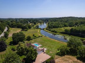 6 Lynbrook Rd, Southborough MA 01772