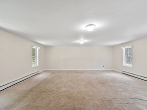 21 Sibley Rd, Winchendon MA 01475