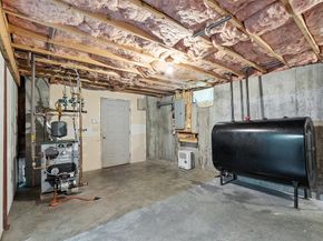 21 Sibley Rd, Winchendon MA 01475