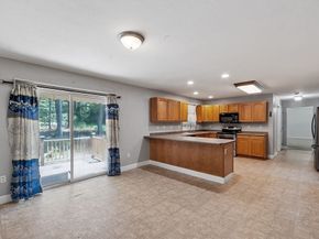 21 Sibley Rd, Winchendon MA 01475