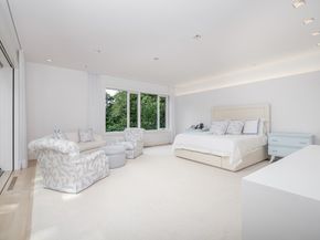 70 Possum Rd, Weston MA 02493