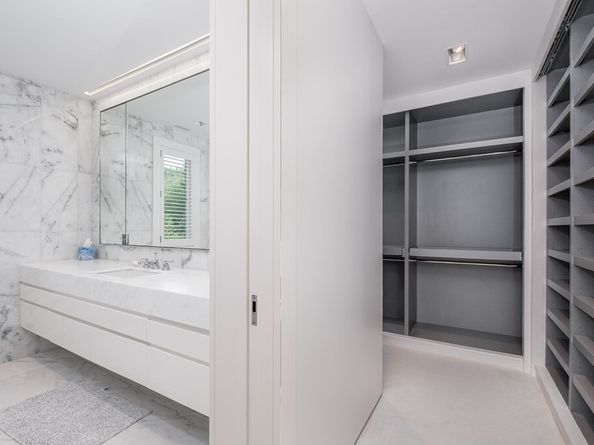 70 Possum Rd, Weston MA 02493