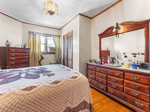32 Rush St, Somerville MA 02145