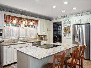15 Summer, Weymouth MA 02188