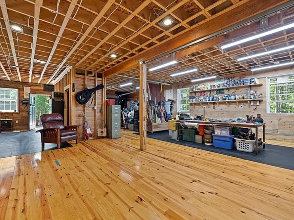 232 Sherbert Rd, Ashburnham MA 01430