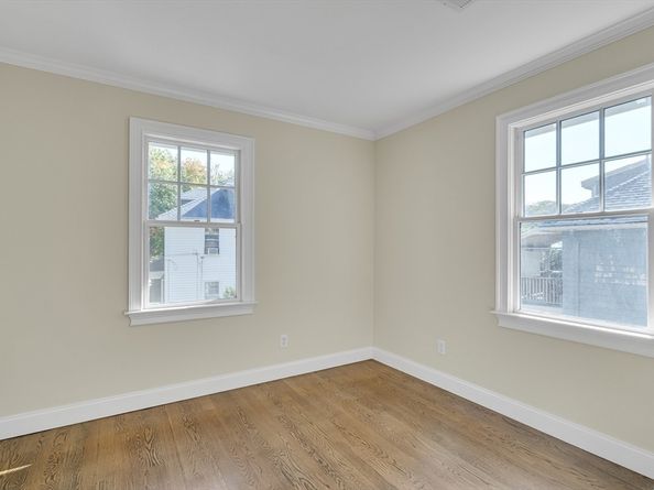 30 Ackers Avenue, Brookline MA 02445