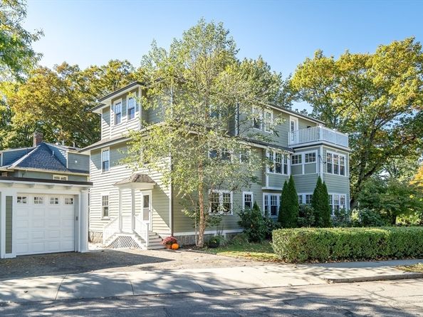 30 Ackers Avenue, Brookline MA 02445