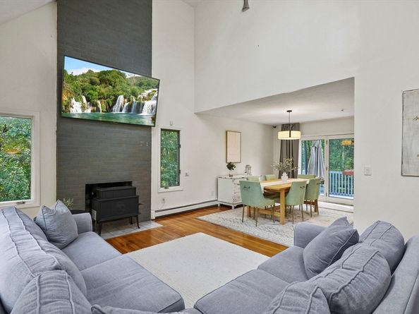 8 Arch Street, Westborough MA 01581