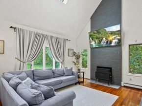 8 Arch Street, Westborough MA 01581