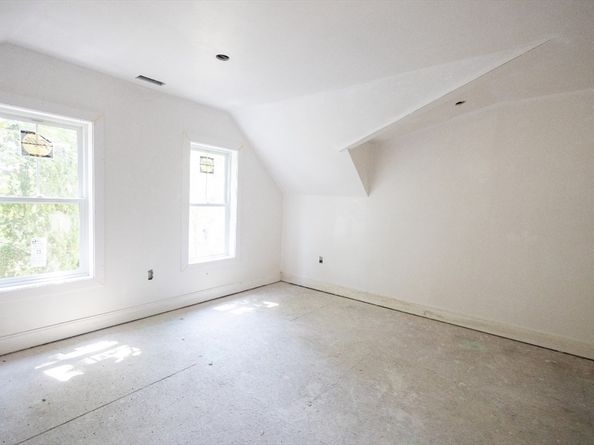 40 Centre St, Danvers MA 01923