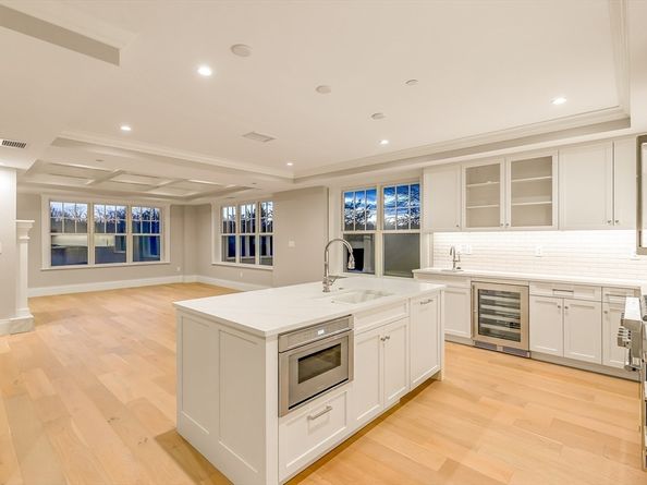 87 Elm Street 215, Cohasset MA 02025