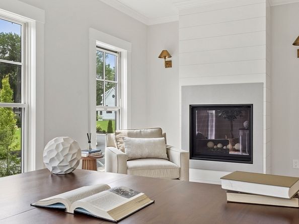 38 Mccallar Ln, Concord MA 01742