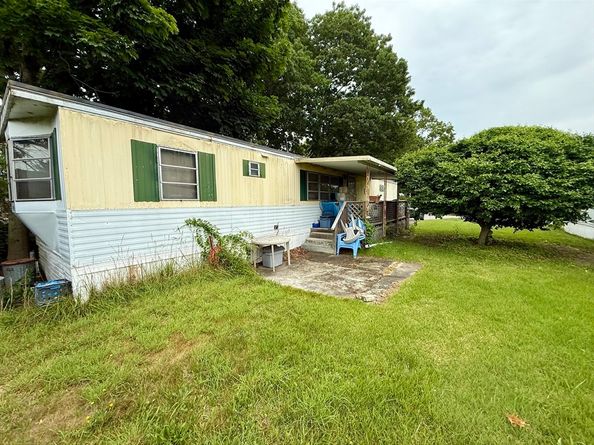 3132 Cranberry Hwy 59, Wareham MA 02538