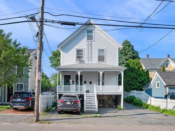 25 Pearl Street, Marblehead MA 01945