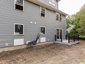 157 Auburn St 157, Whitman MA 02382