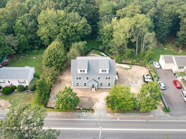 157 Auburn St 157, Whitman MA 02382