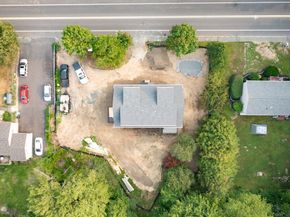 157 Auburn St 157, Whitman MA 02382