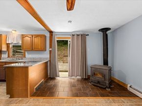 61 Elmwood St, Auburn MA 01501