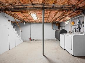 61 Elmwood St, Auburn MA 01501