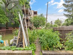 160 Putnam St, Boston MA 02128