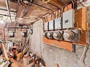 160 Putnam St, Boston MA 02128