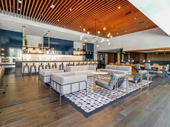 133 Seaport Blvd 2007, Boston MA 02210