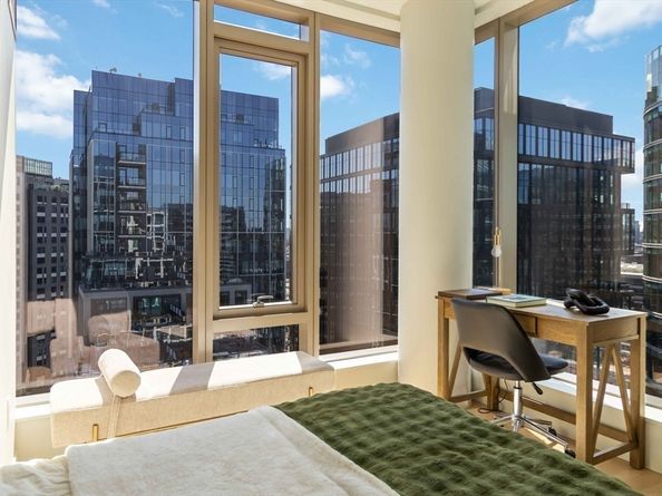 133 Seaport Blvd 2007, Boston MA 02210