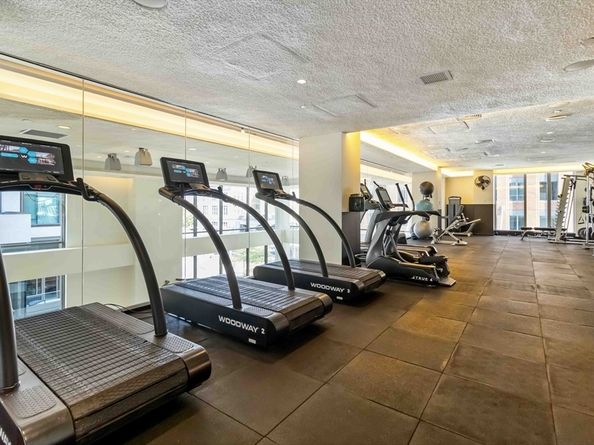 133 Seaport Blvd 2007, Boston MA 02210