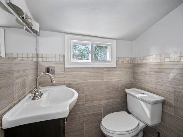11 Glen Lane, Randolph MA 02368
