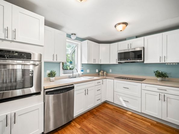 11 Glen Lane, Randolph MA 02368