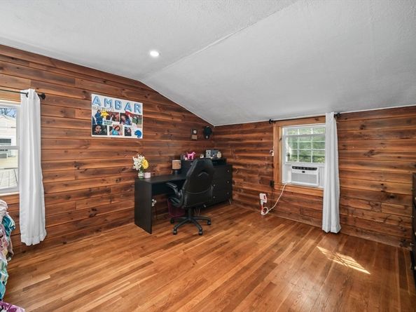 11 Glen Lane, Randolph MA 02368