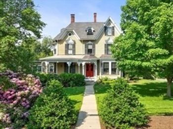 327 Franklin Street